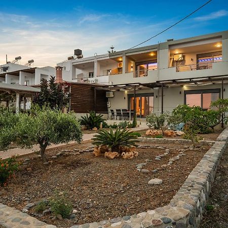 Marina Apartments Léntas エクステリア 写真